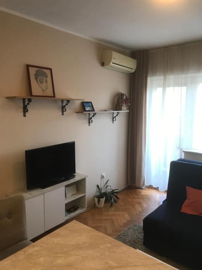 Studio Sajam Novi Sad Bagian luar foto